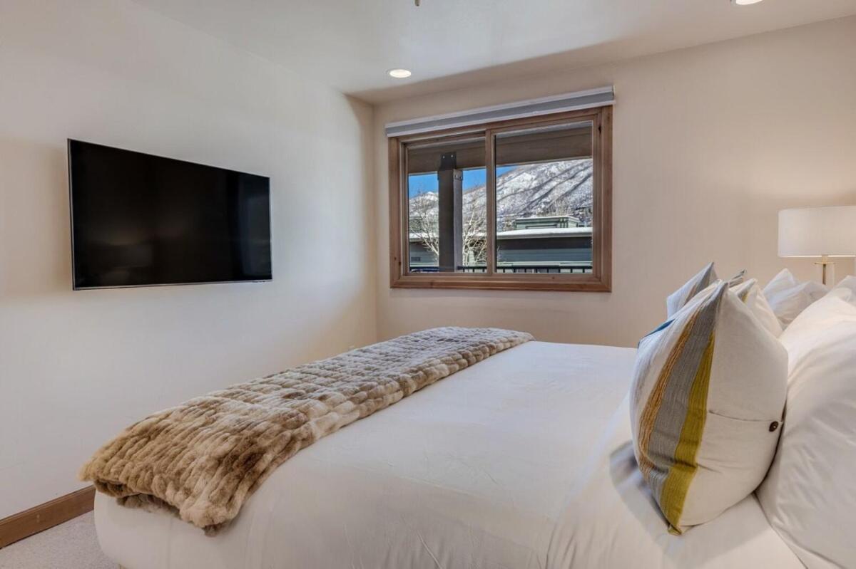 New Listing 2Br 2Ba Condo - Mountain Views アスペン エクステリア 写真