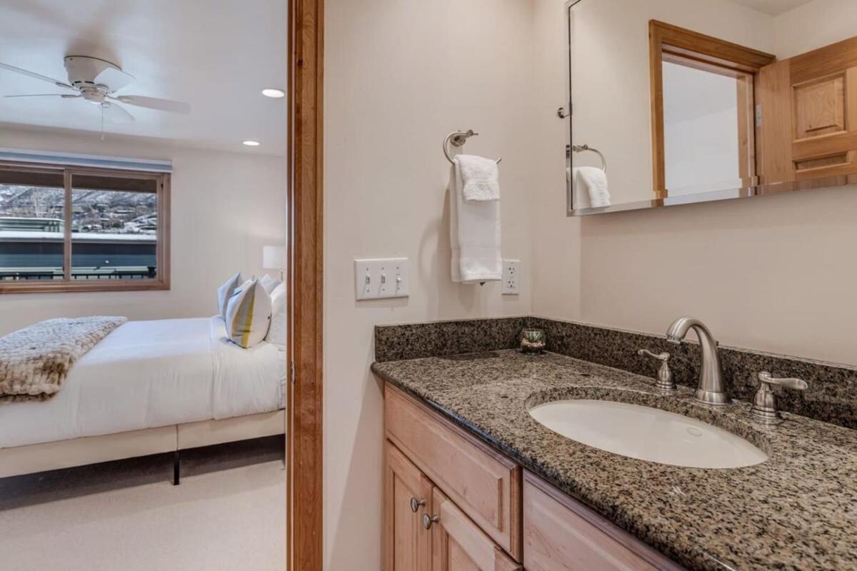 New Listing 2Br 2Ba Condo - Mountain Views アスペン エクステリア 写真